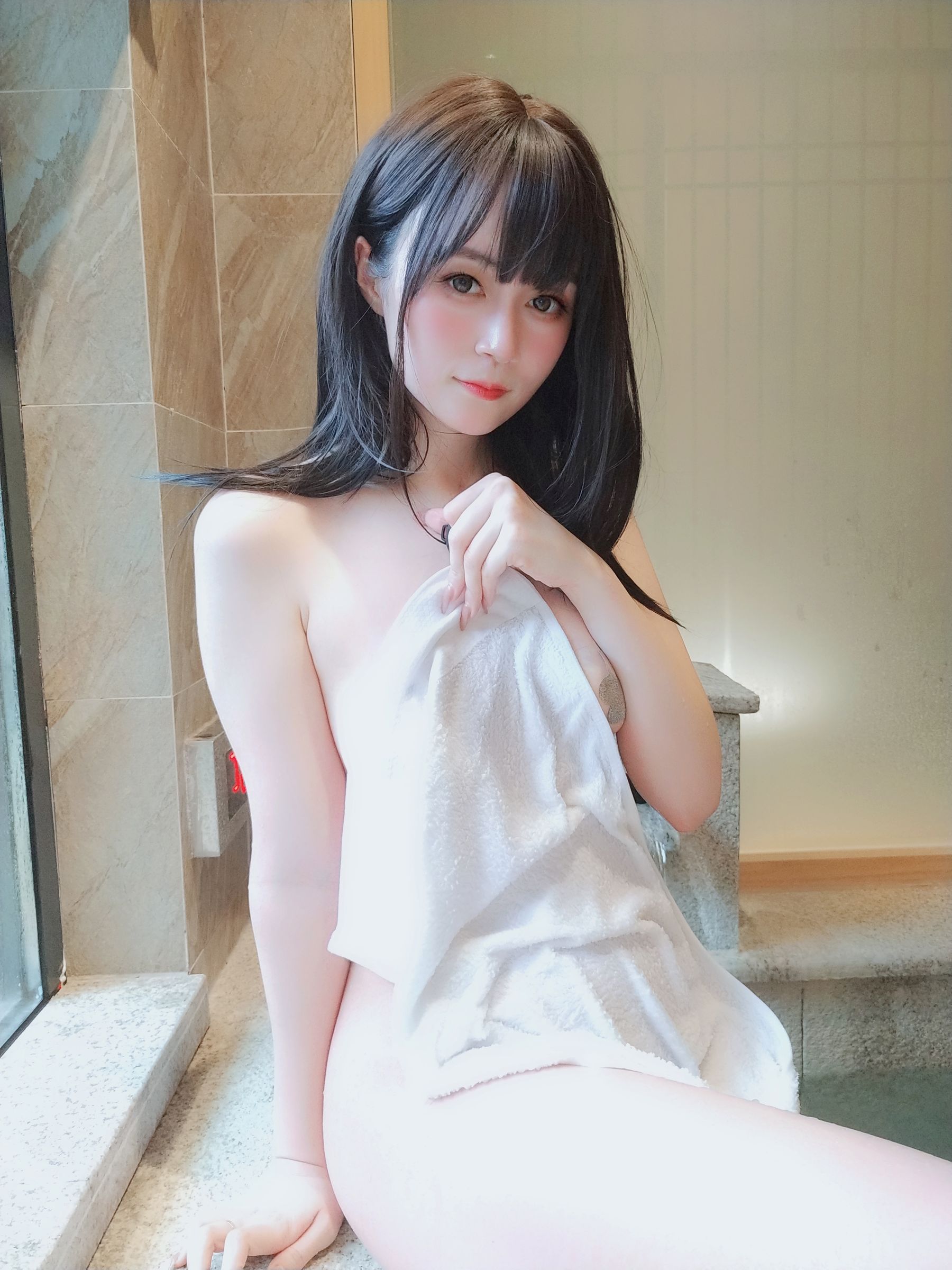 [COS写真]小姐姐白银81–女场浴池(下)插图